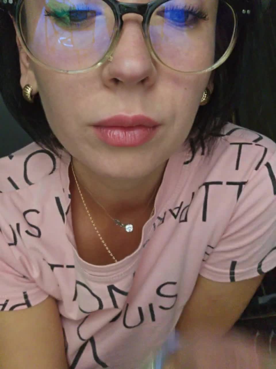 View or download file aureliyxxx on 2023-09-22 from bongacams