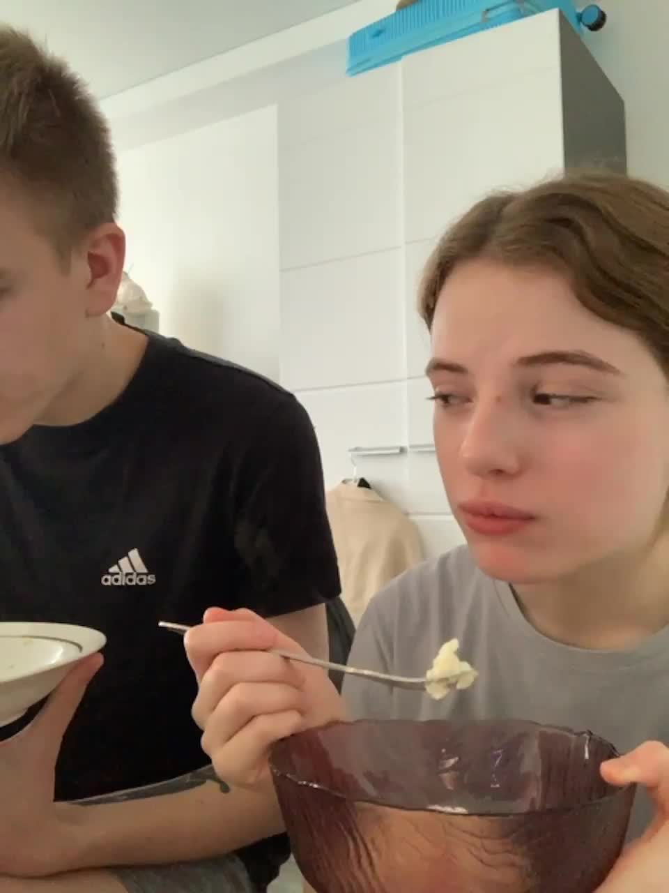 View or download file harricum on 2023-09-22 from bongacams