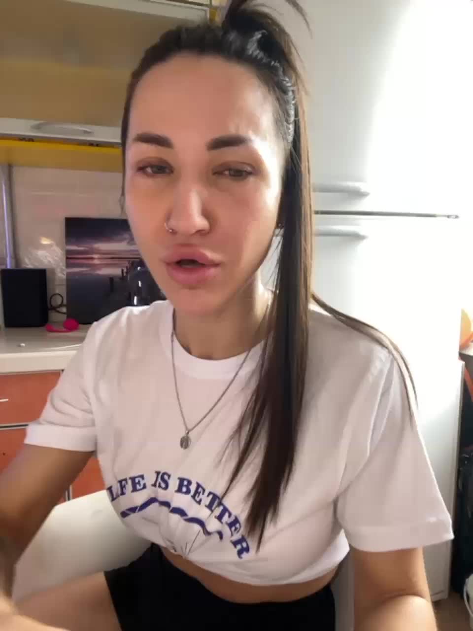 View or download file _ann_ on 2023-09-25 from bongacams