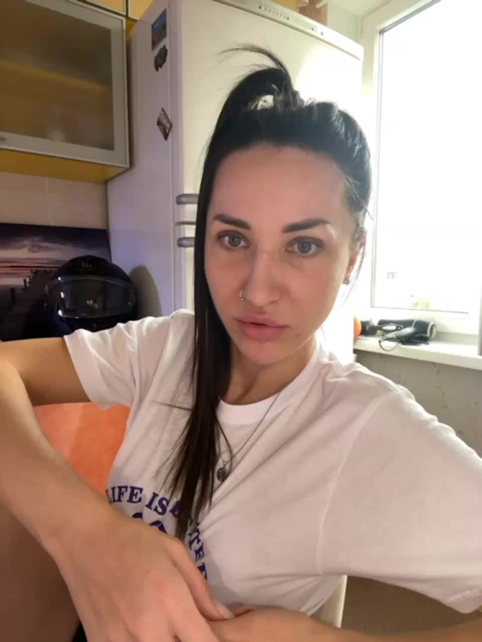 View or download file _ann_ on 2023-09-25 from bongacams