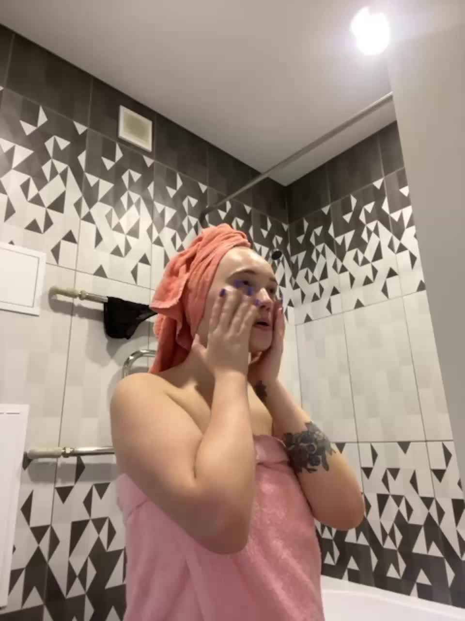 View or download file angelinakuny on 2023-09-25 from bongacams