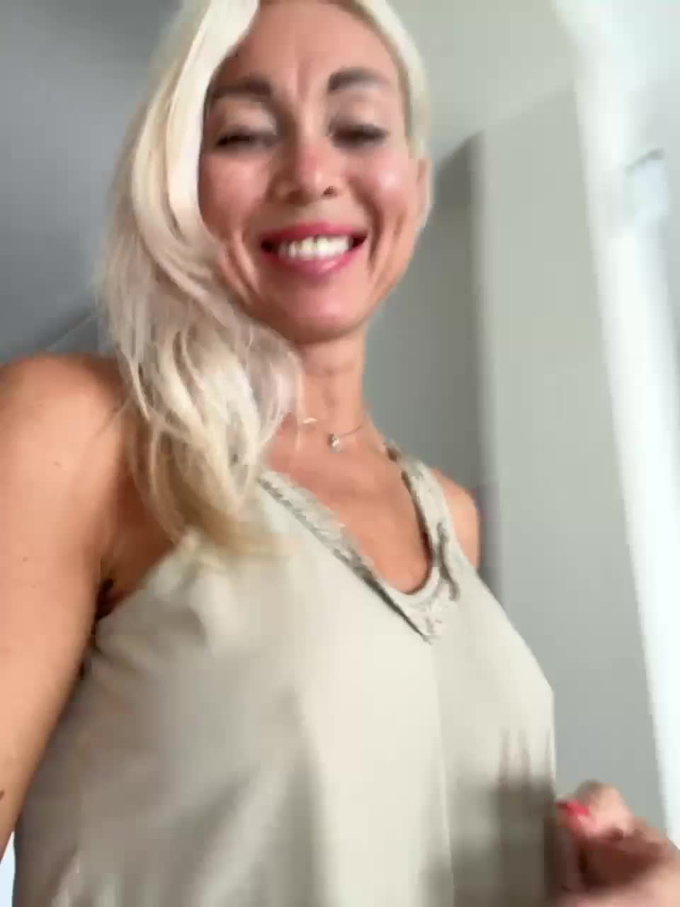 View or download file elisa_bet on 2023-09-27 from bongacams