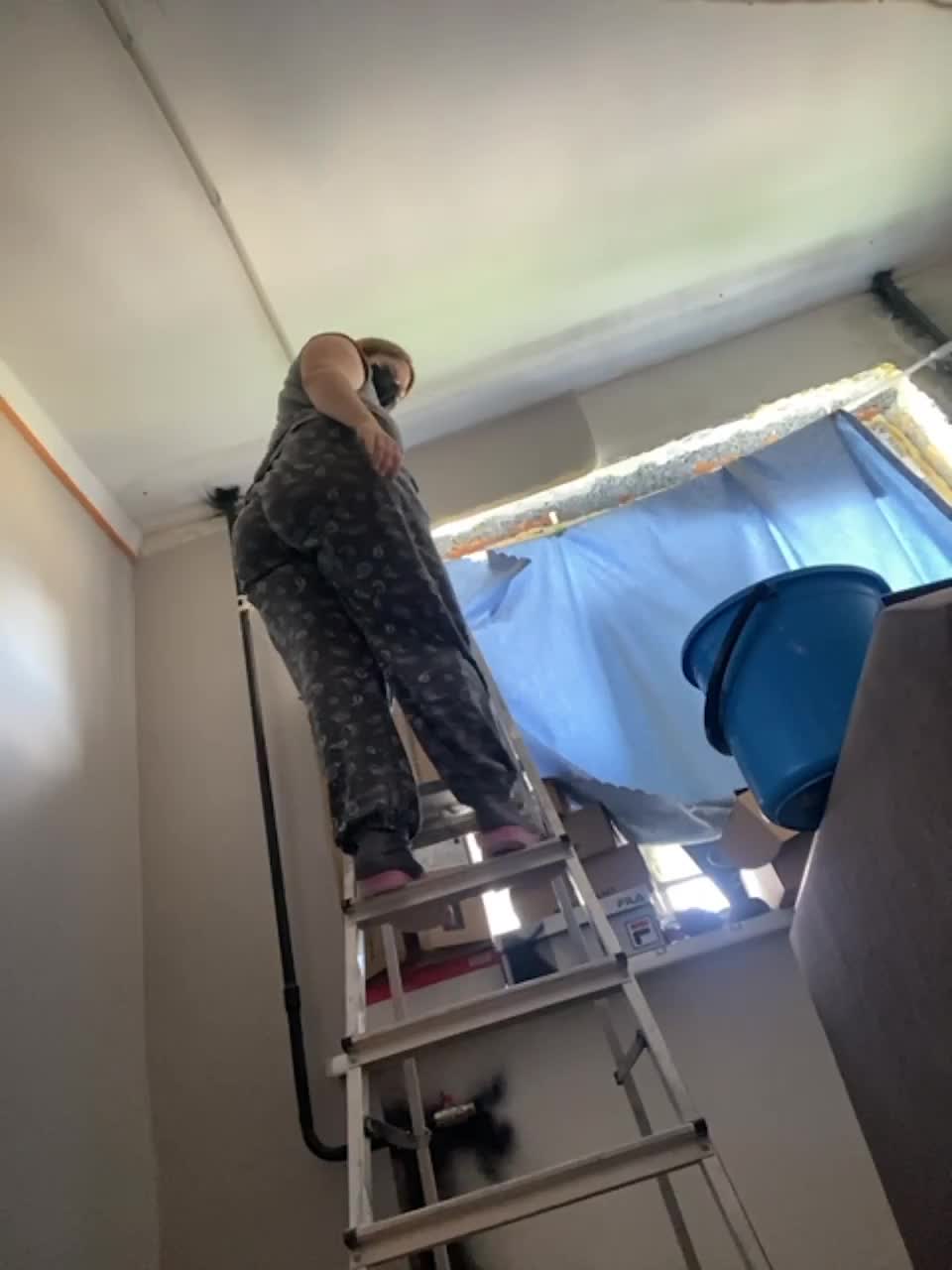 View or download file milaa1998 on 2023-09-27 from bongacams