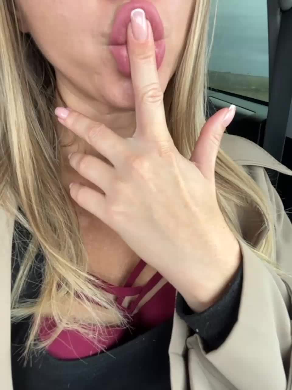 View or download file lady_dee on 2023-09-29 from bongacams