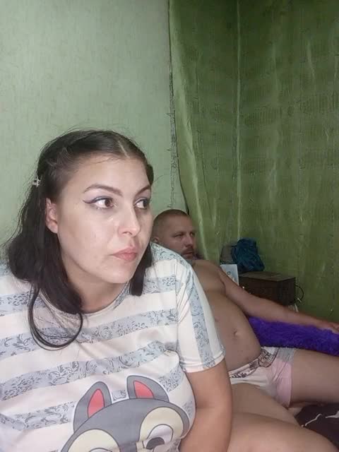 View or download file kissmabont on 2023-10-01 from bongacams