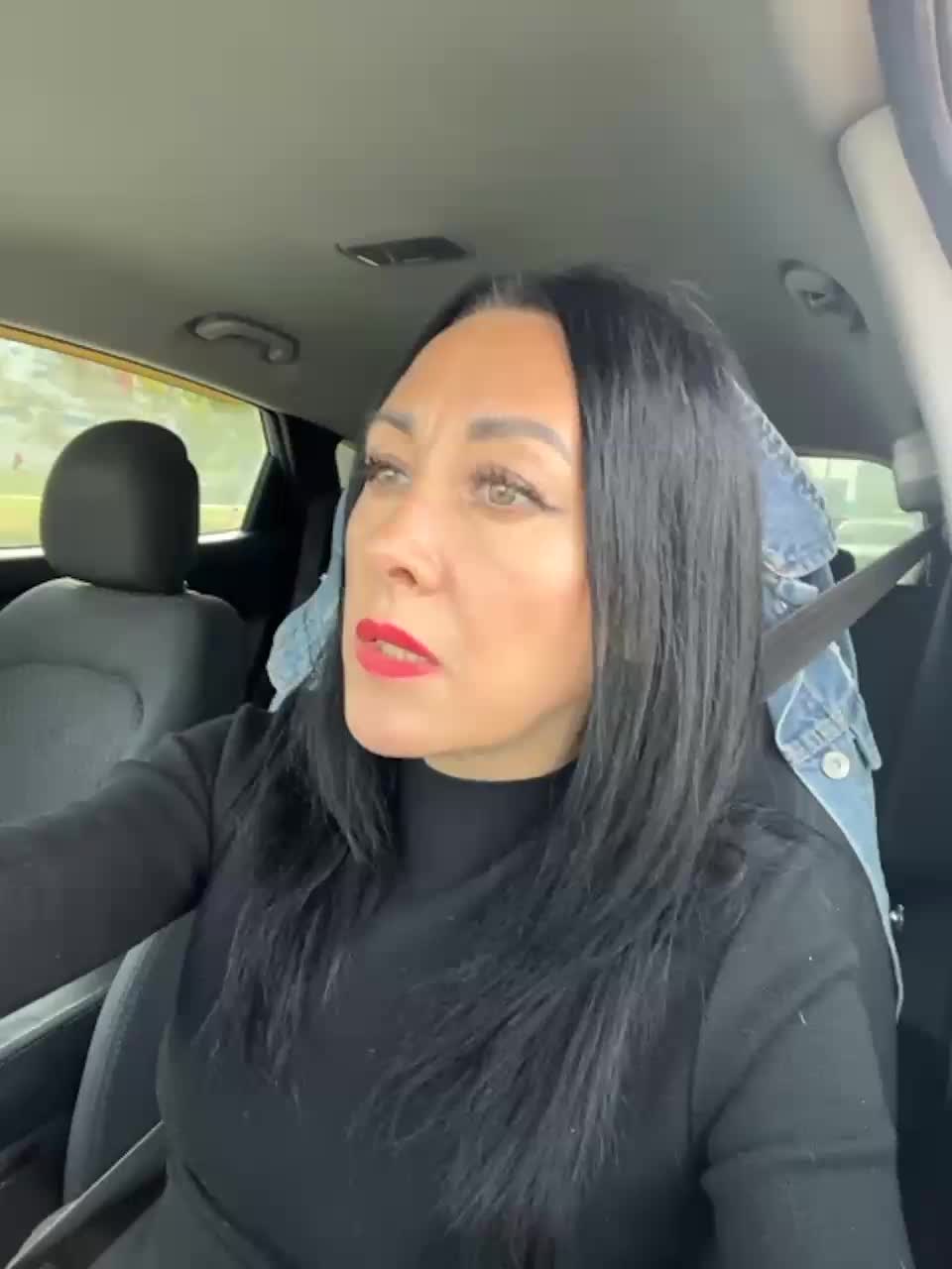 View or download file karolinamilf on 2023-10-02 from bongacams