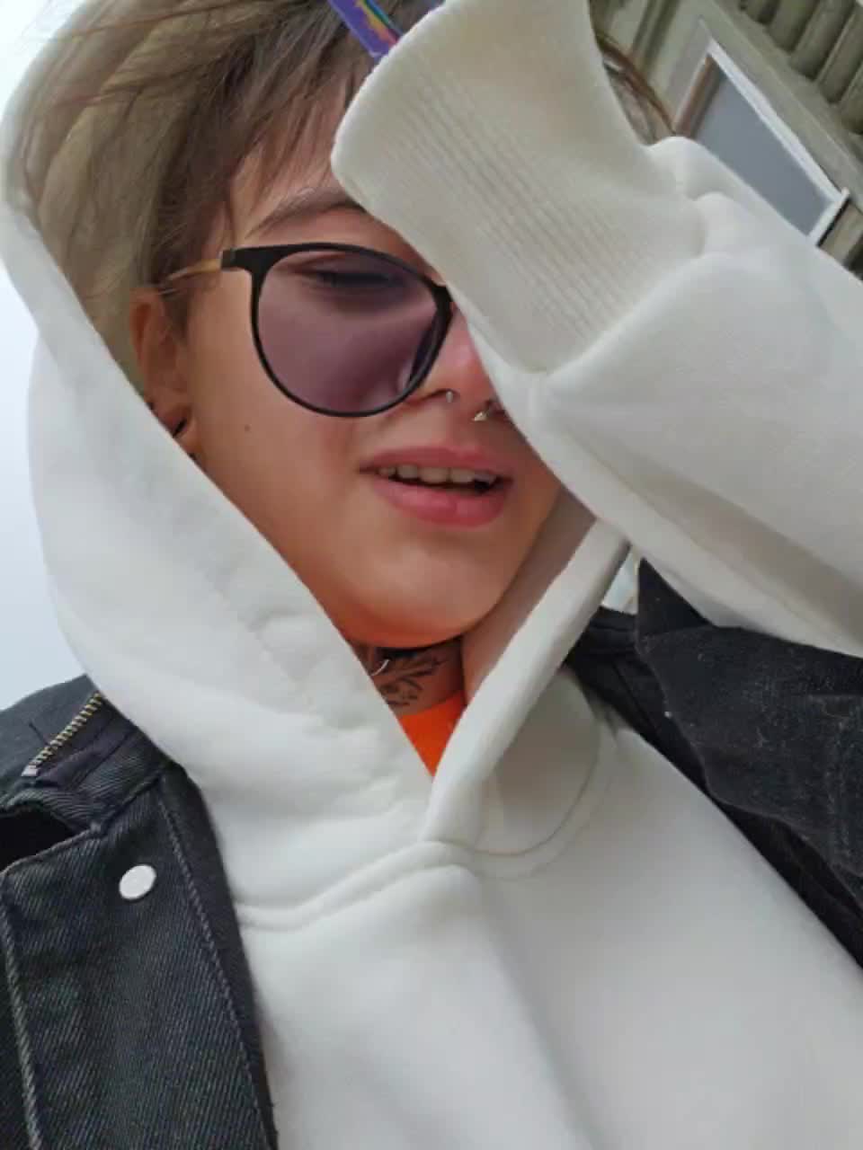 View or download file lolymolly on 2023-10-02 from bongacams