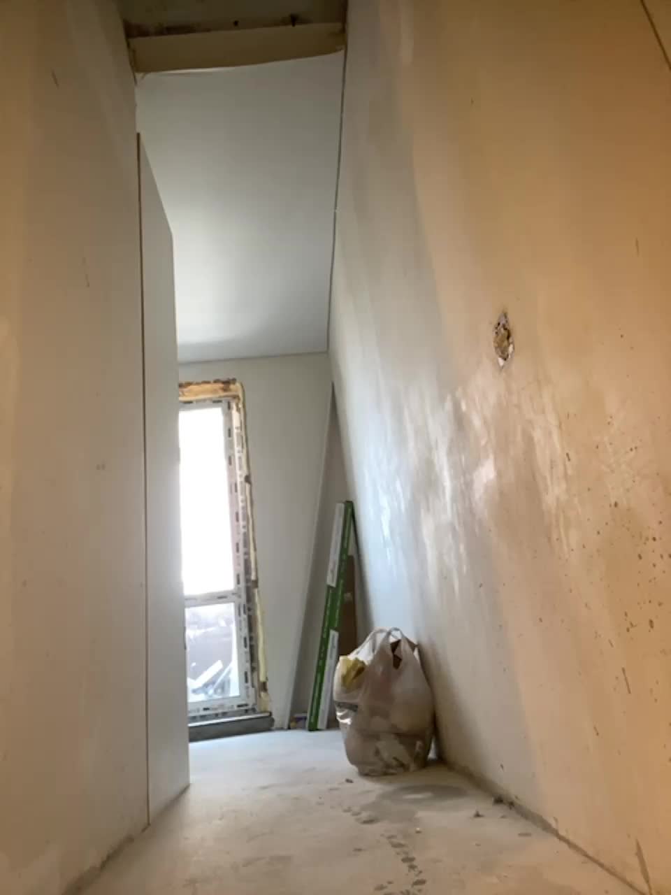 View or download file milaa1998 on 2023-10-02 from bongacams