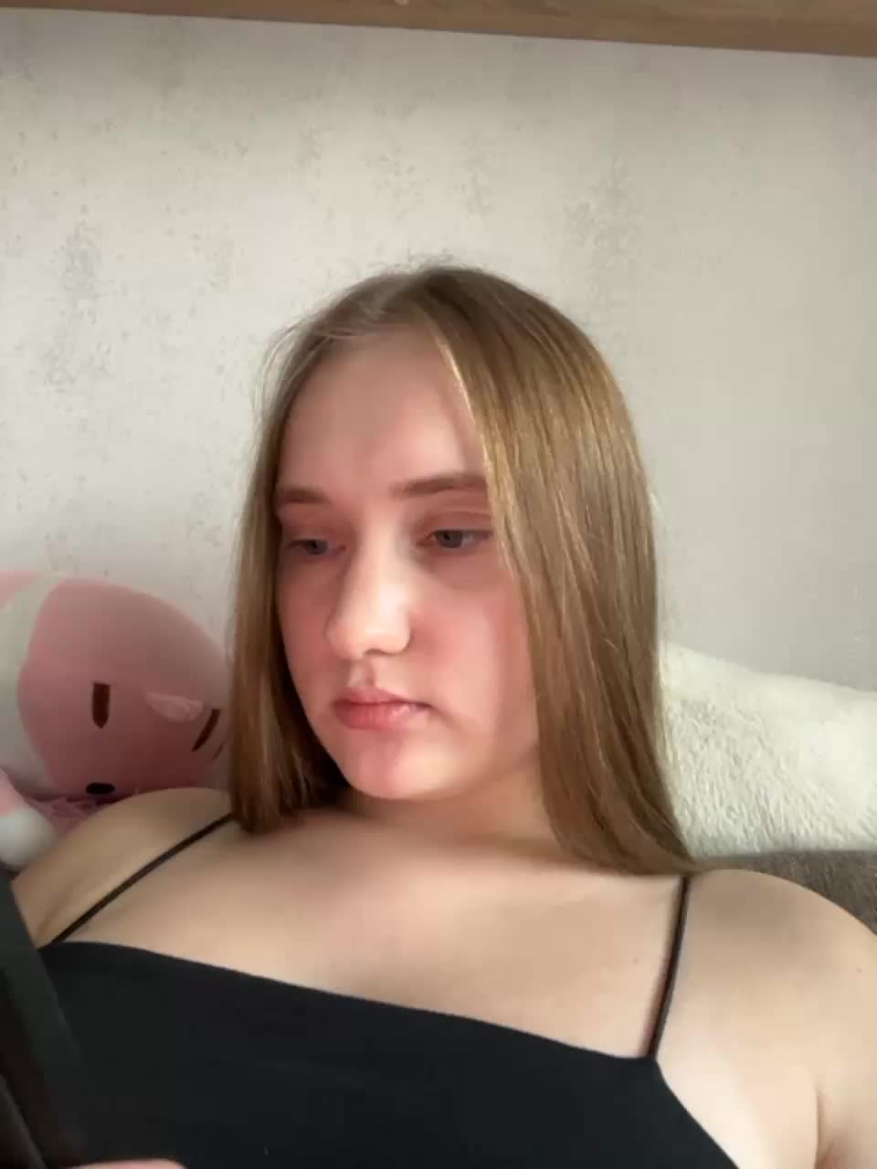 View or download file angelinakuny on 2023-10-03 from bongacams