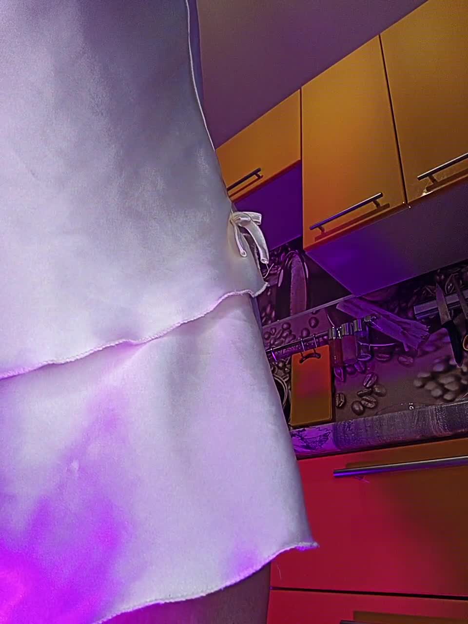 View or download file angelochek042 on 2023-10-03 from bongacams