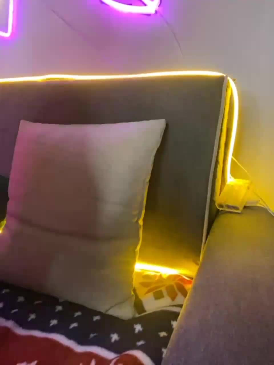 View or download file dianacharming on 2023-10-03 from bongacams