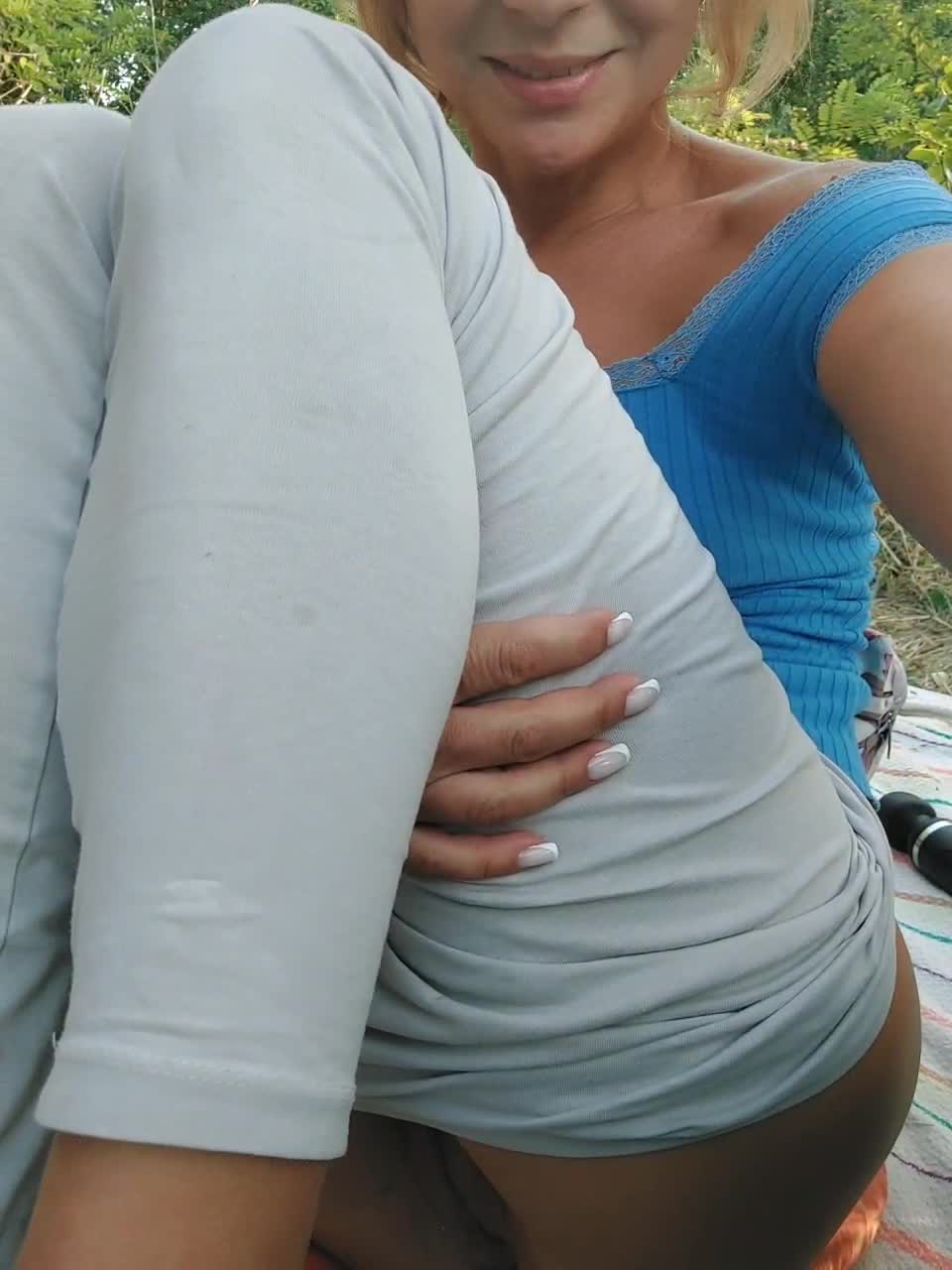 View or download file kkoketkaa on 2023-10-03 from bongacams