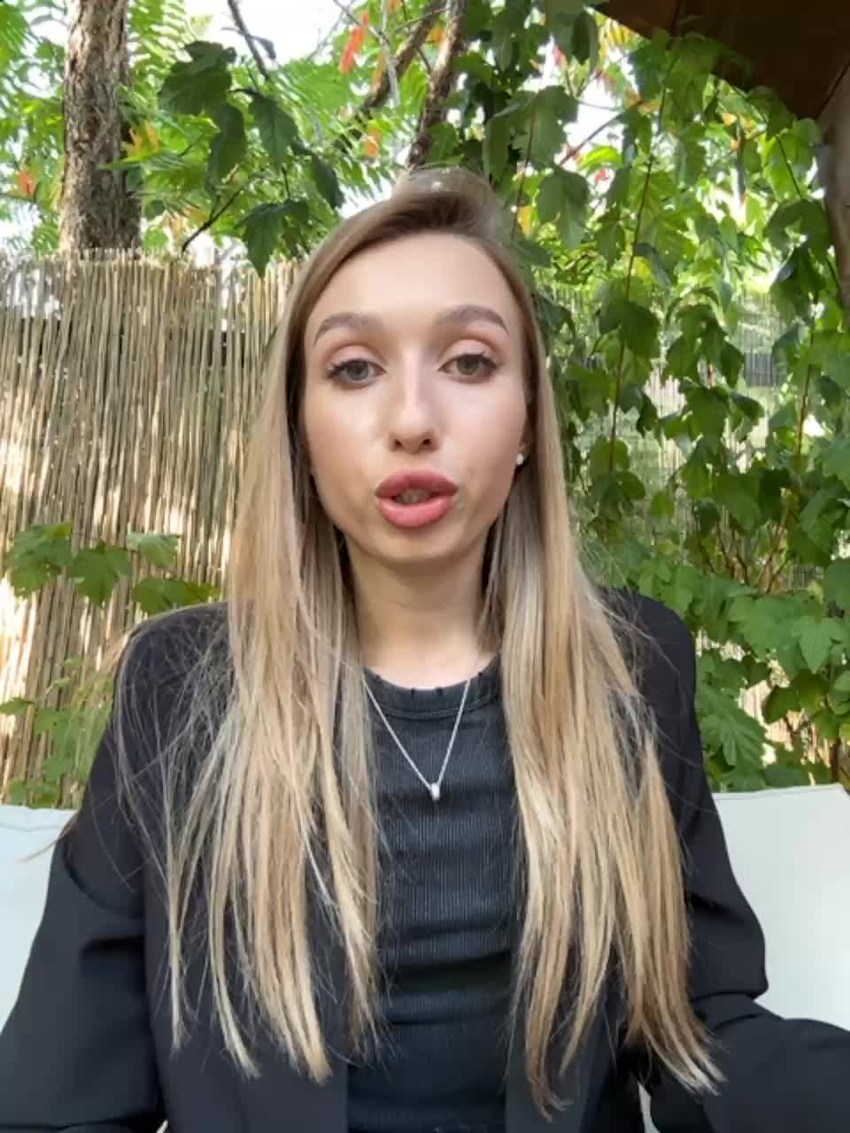 View or download file riamaryia on 2023-10-03 from bongacams