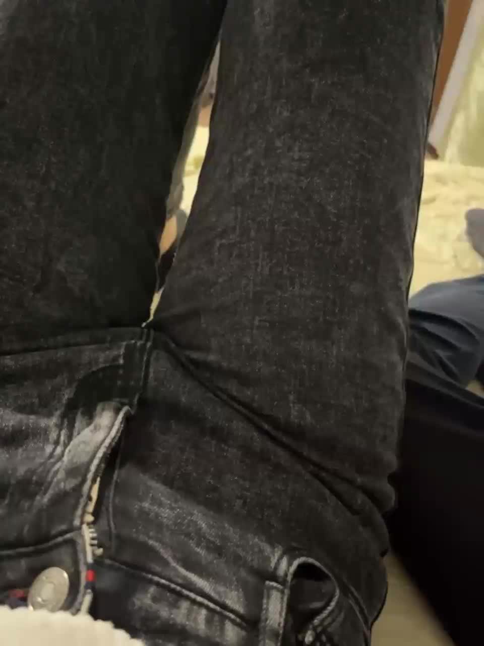 View or download file ds1002 on 2023-10-04 from bongacams