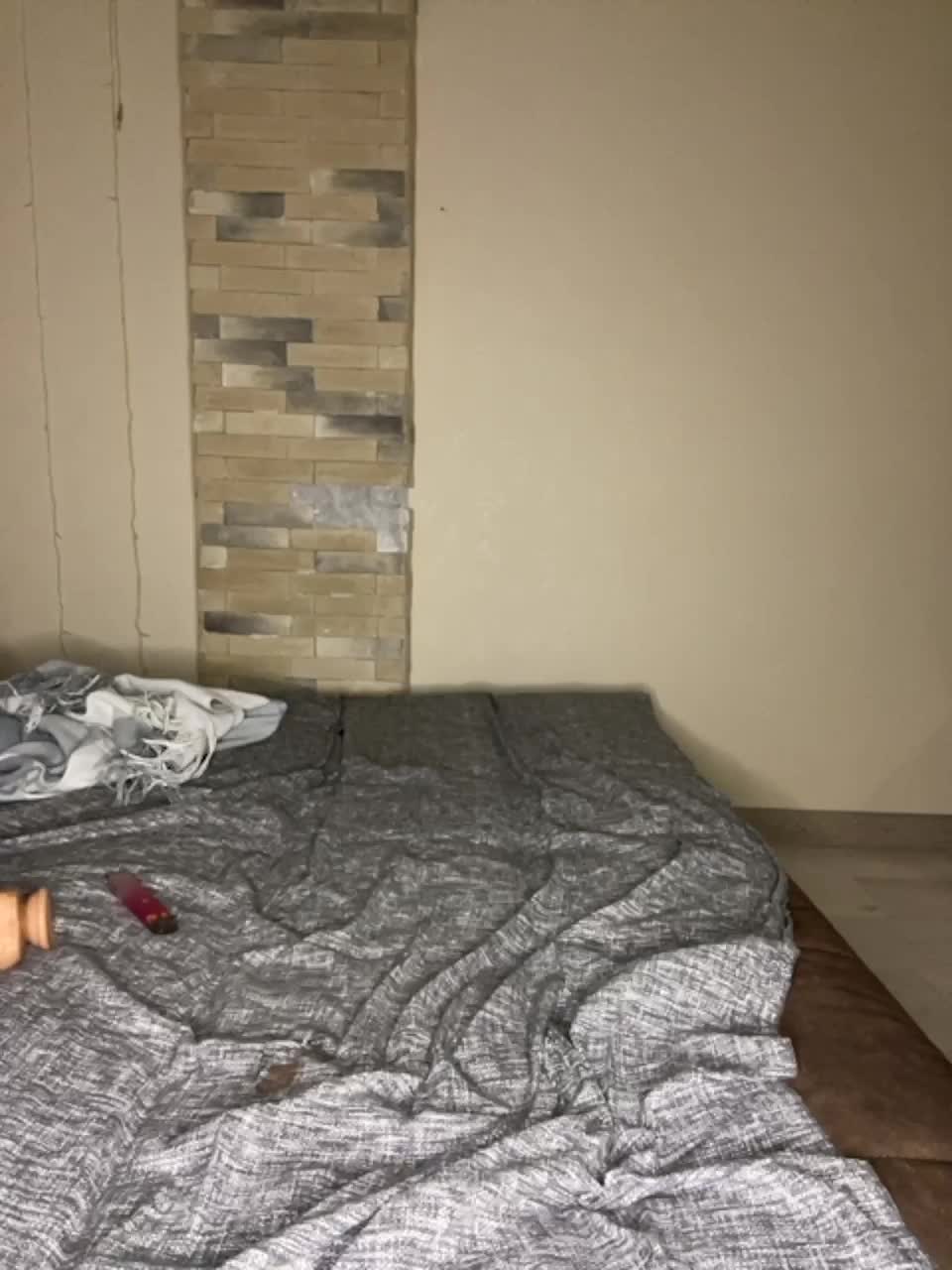 View or download file kyrymi on 2023-10-04 from bongacams