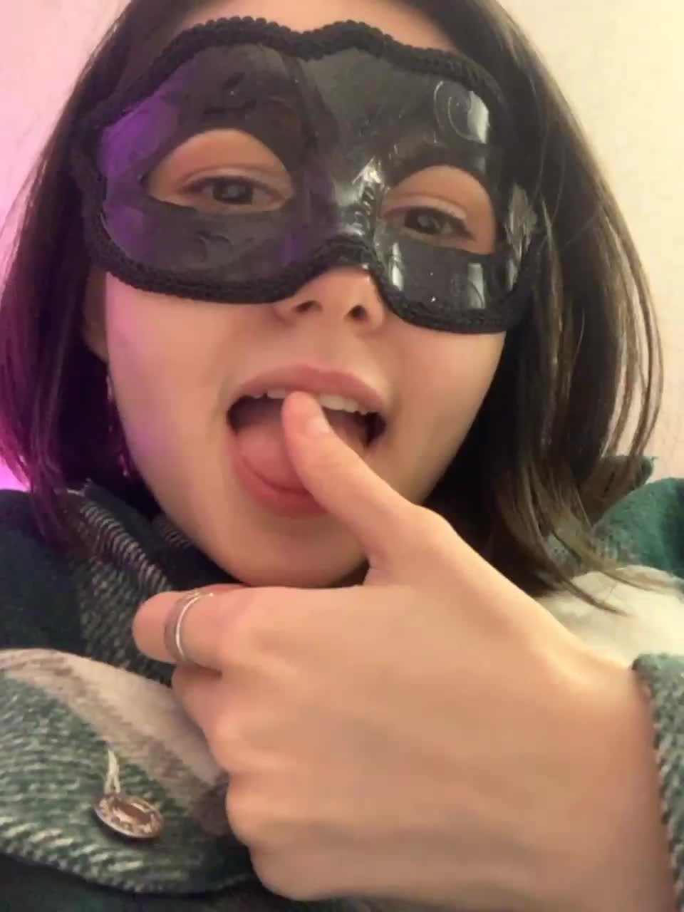 View or download file lola_li on 2023-10-04 from bongacams