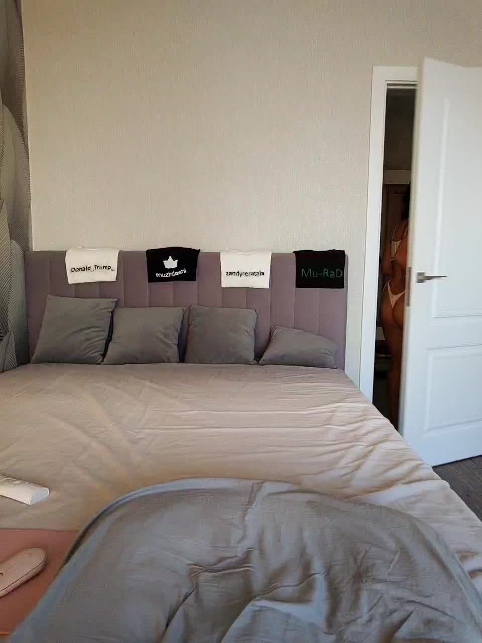 View or download file madina3 on 2023-10-04 from bongacams