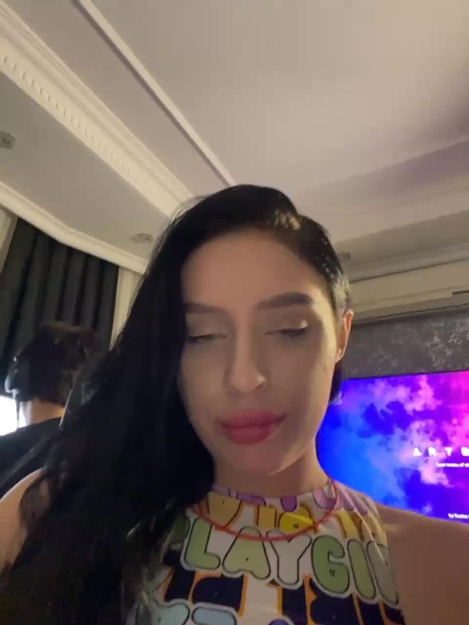 View or download file partynextnext on 2023-10-04 from bongacams