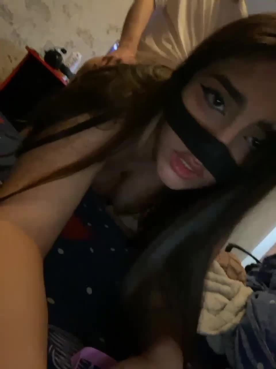 View or download file aloeloea on 2023-10-06 from bongacams