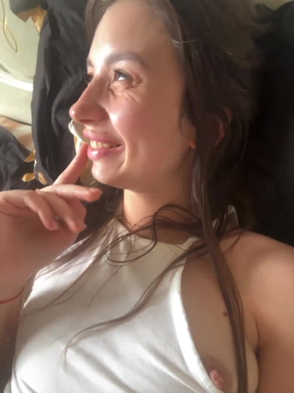 View or download file diana0506 on 2023-10-06 from bongacams