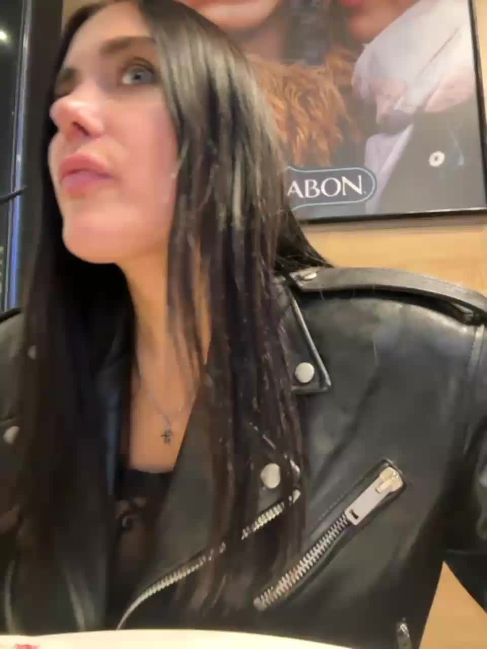 View or download file linahelen on 2023-10-06 from bongacams