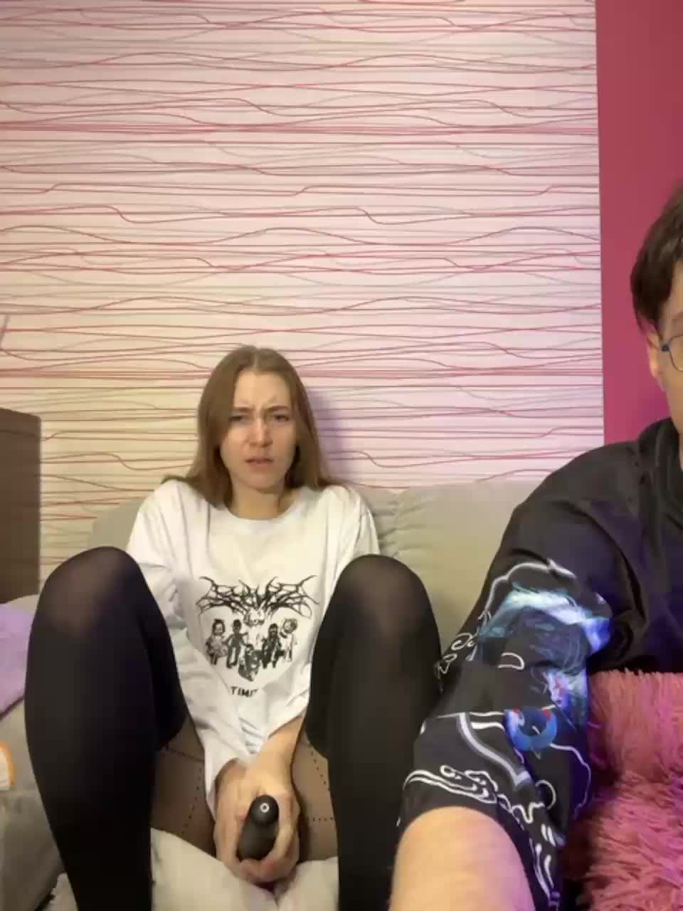 View or download file shrimprolls on 2023-10-06 from bongacams