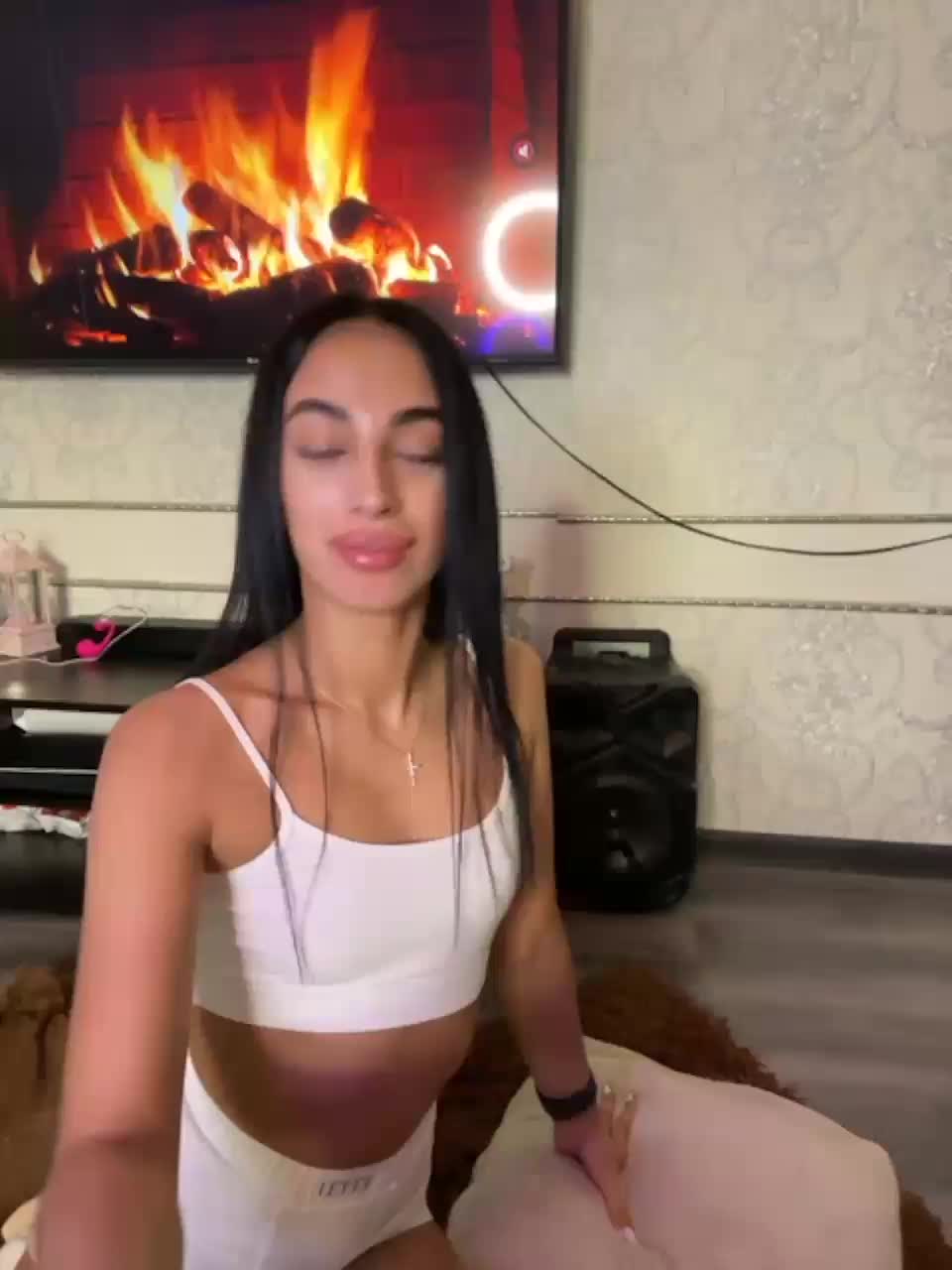 View or download file black_lexi1 on 2023-10-07 from bongacams