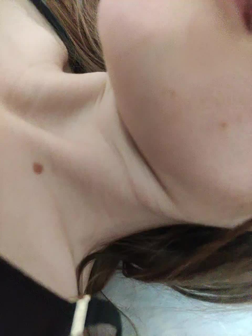 View or download file ds1002 on 2023-10-07 from bongacams