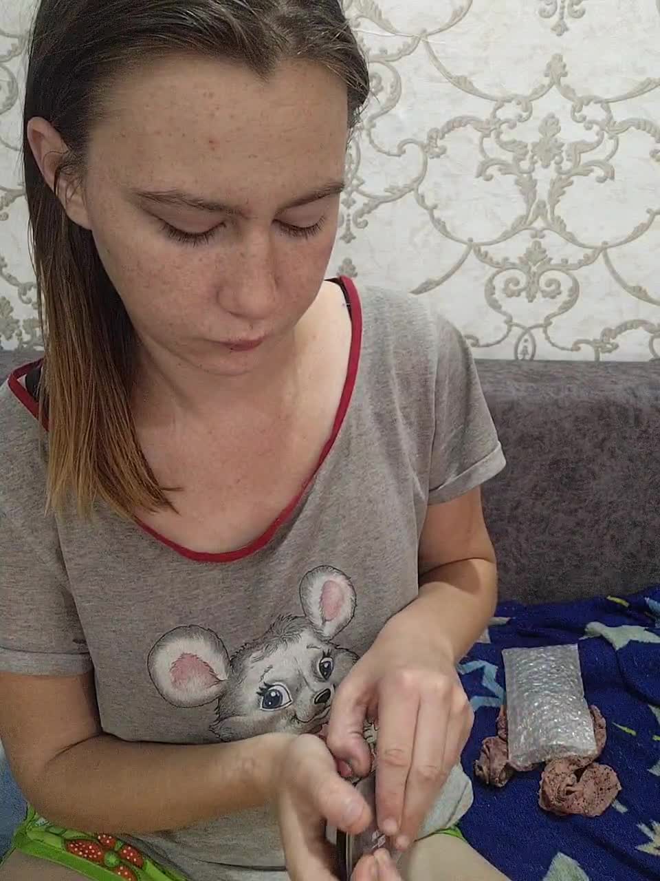 View or download file malinka1512 on 2023-10-07 from bongacams