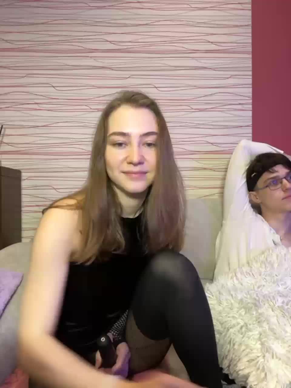 View or download file shrimprolls on 2023-10-07 from bongacams