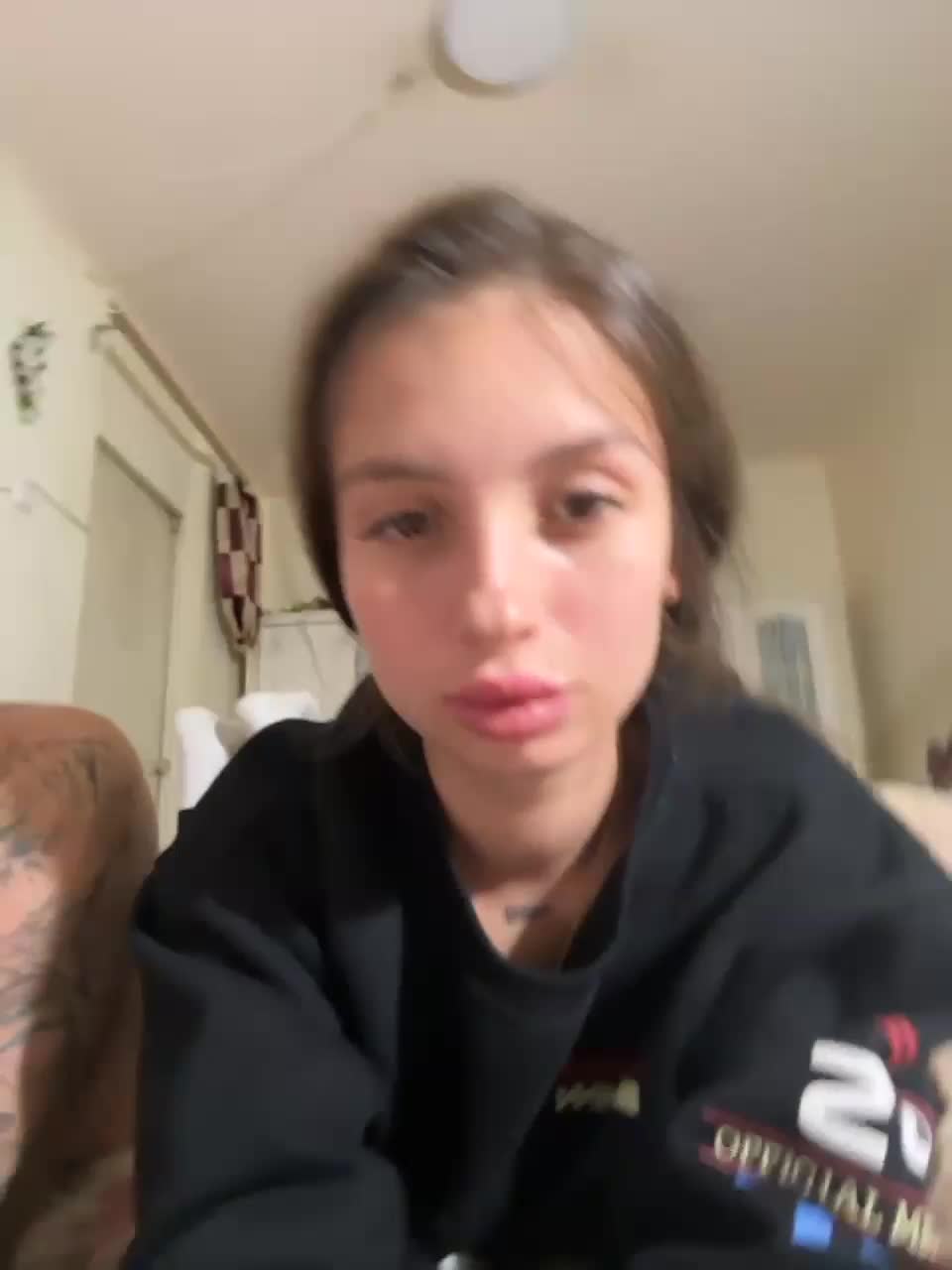 View or download file diana0506 on 2023-10-08 from bongacams