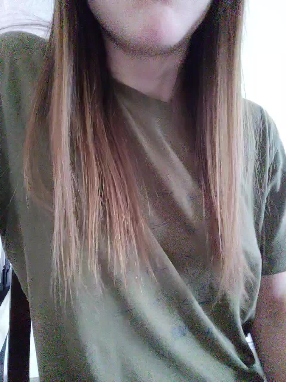 View or download file ds1002 on 2023-10-08 from bongacams