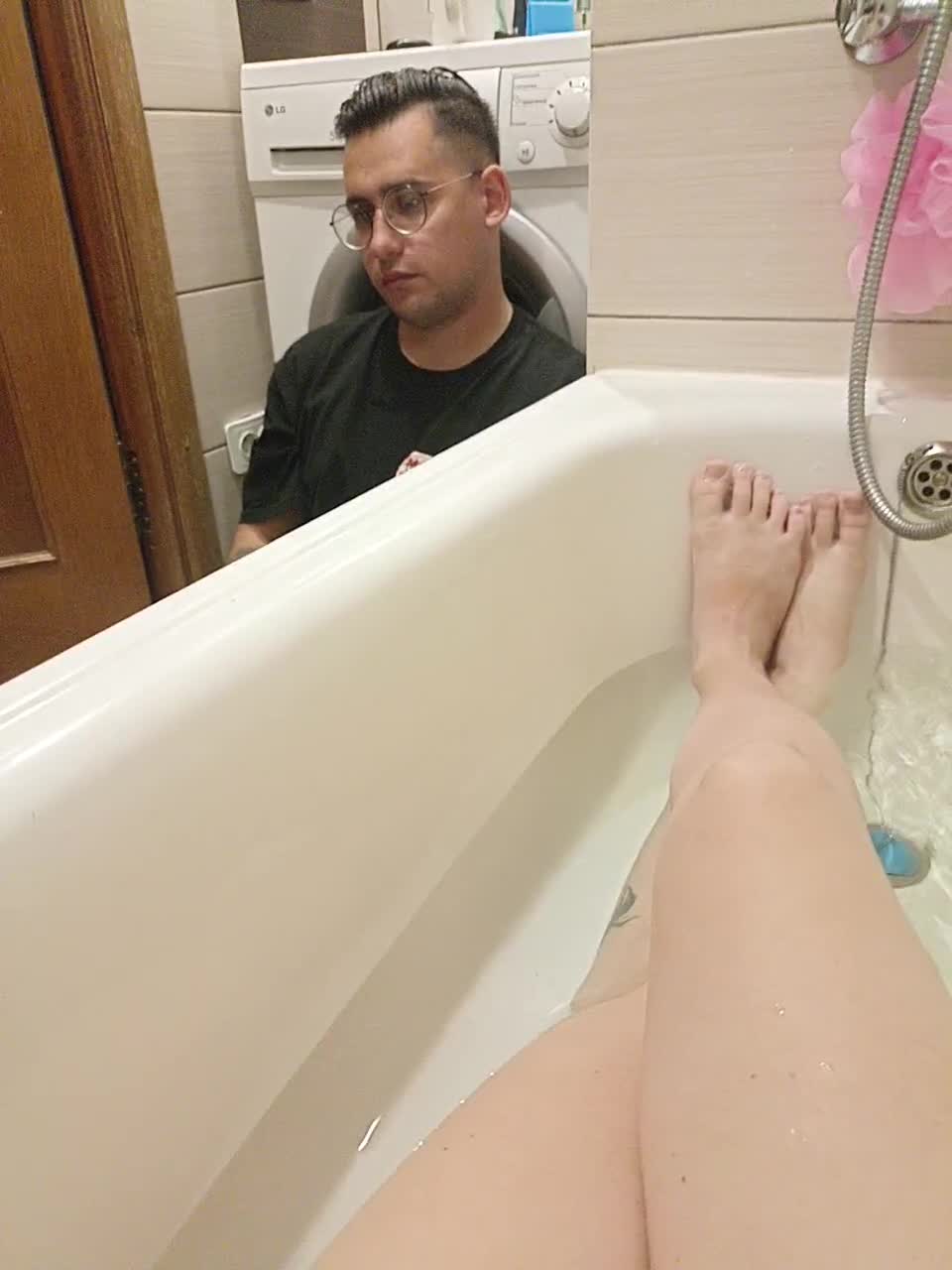 View or download file divine_hell69 on 2023-10-09 from bongacams