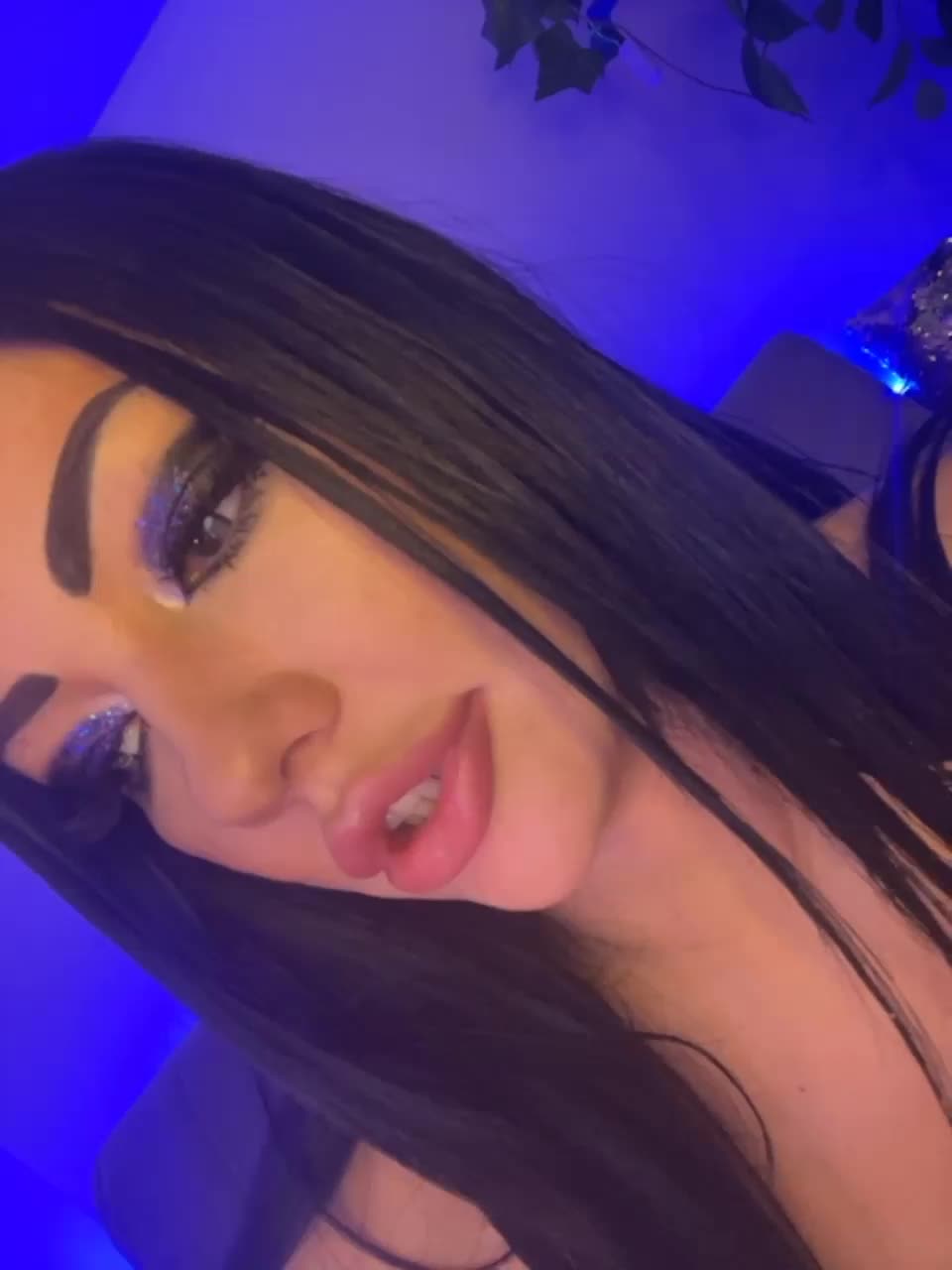 View or download file ladycharmer on 2023-10-09 from bongacams