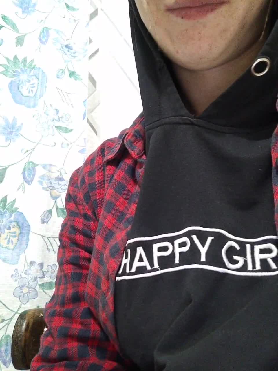 View or download file malinka1512 on 2023-10-09 from bongacams