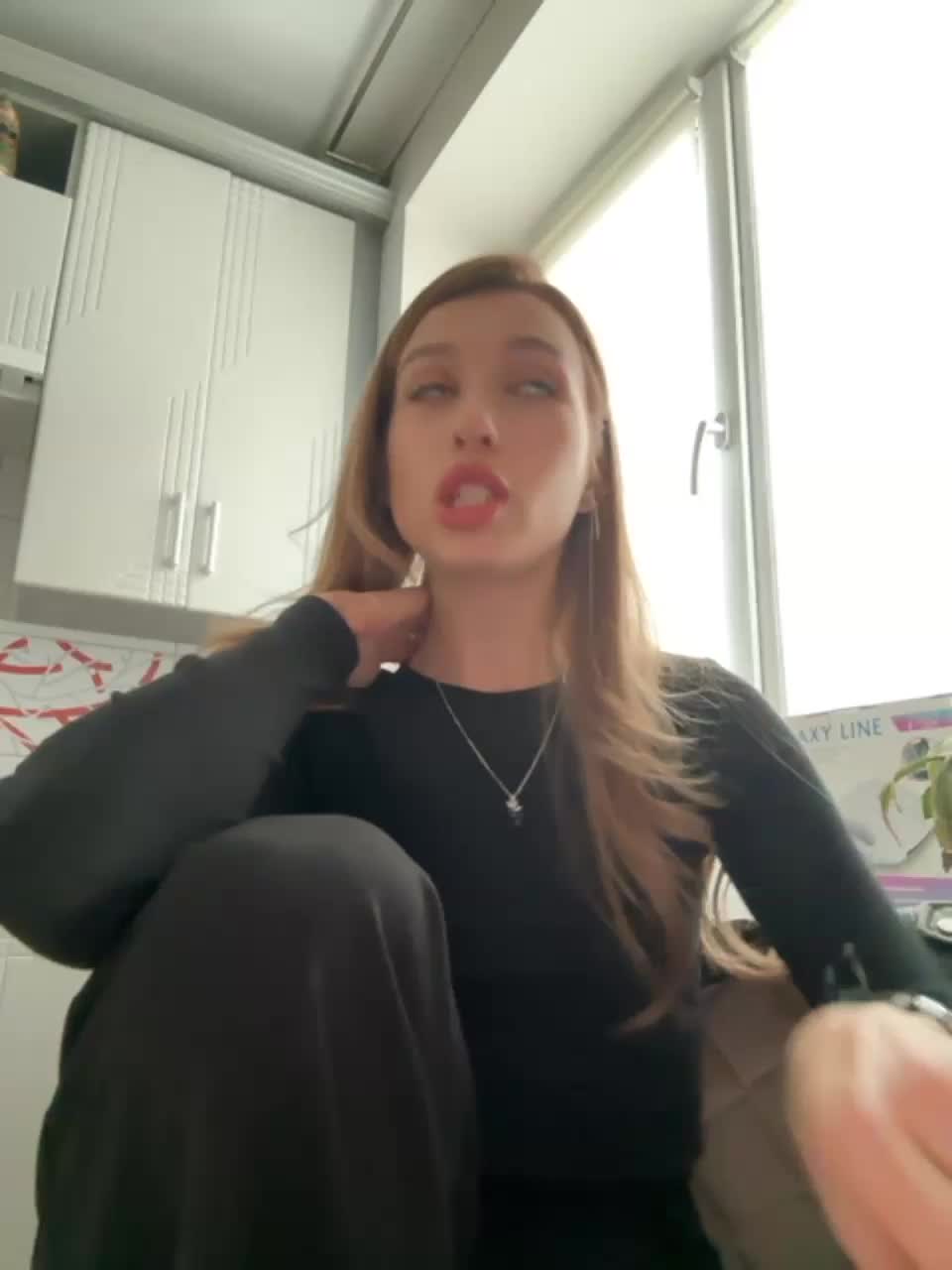 View or download file riamaryia on 2023-10-09 from bongacams