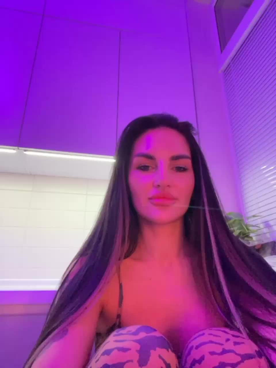 View or download file sweetkira25 on 2023-10-09 from bongacams