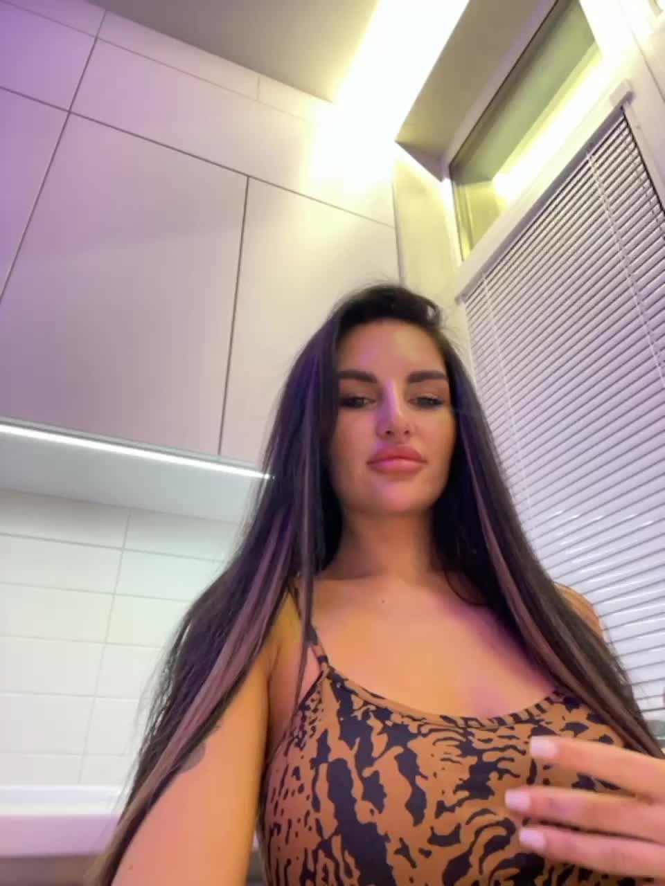 View or download file sweetkira25 on 2023-10-09 from bongacams