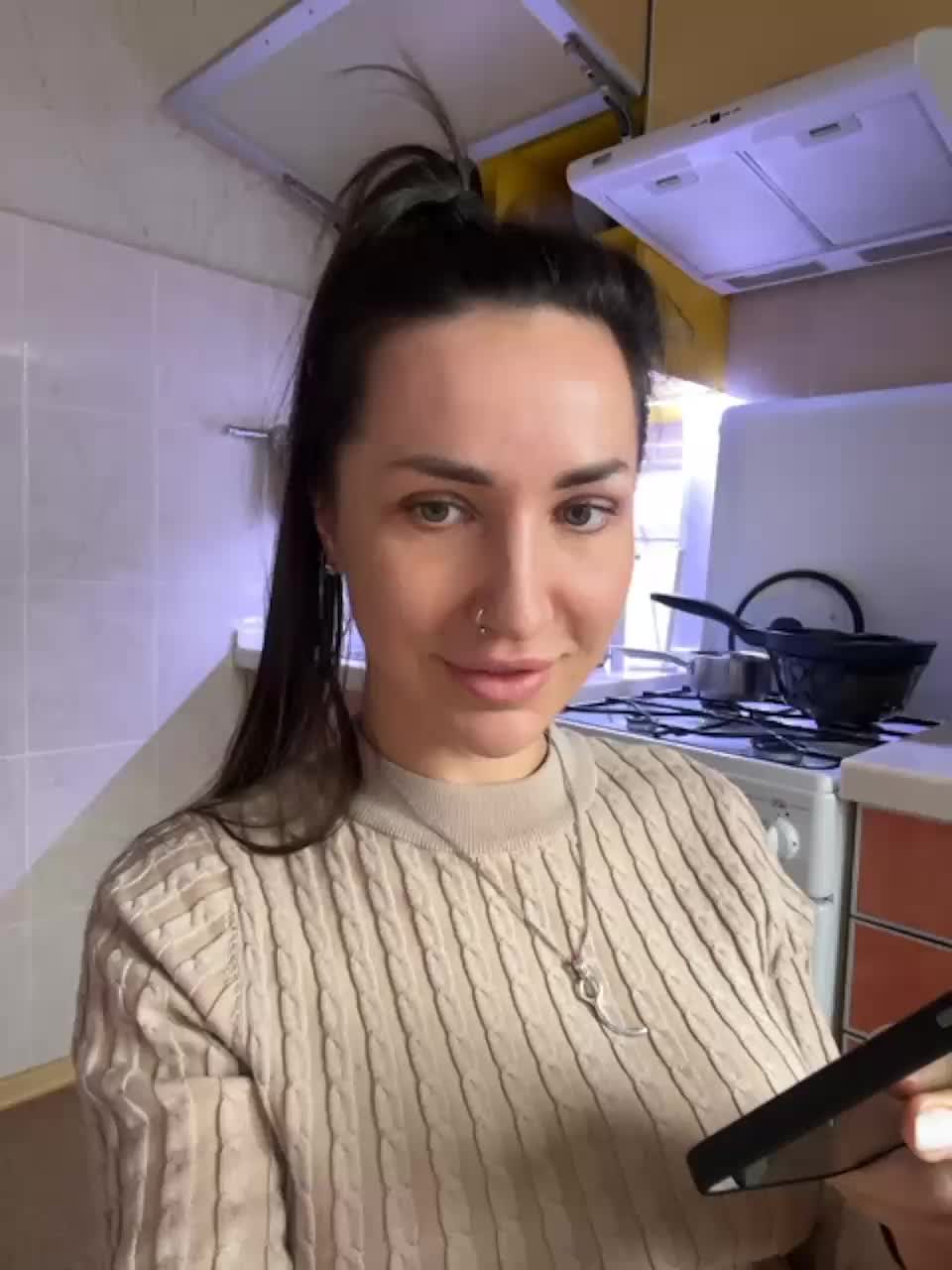 View or download file _ann_ on 2023-10-10 from bongacams