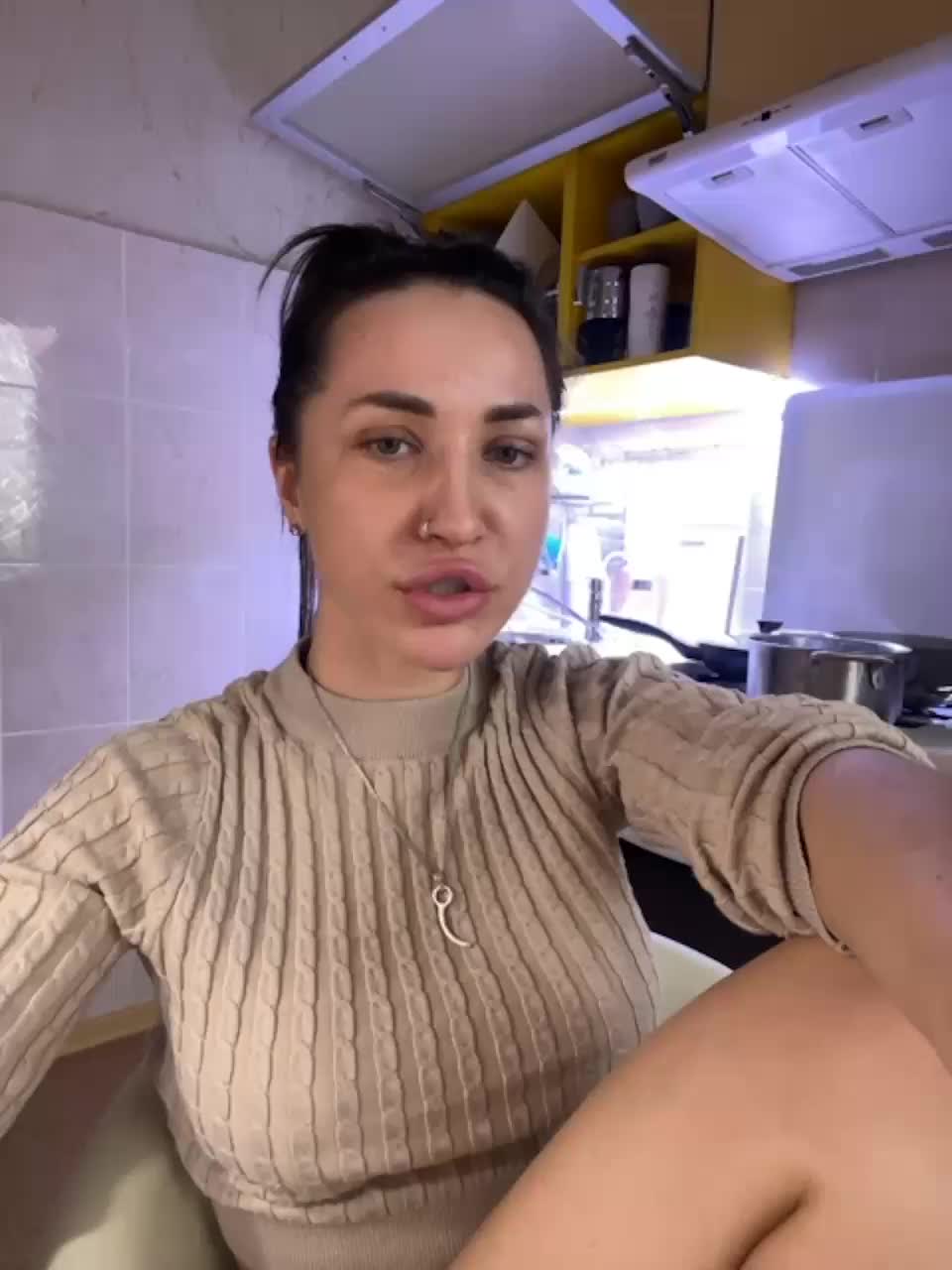 View or download file _ann_ on 2023-10-10 from bongacams