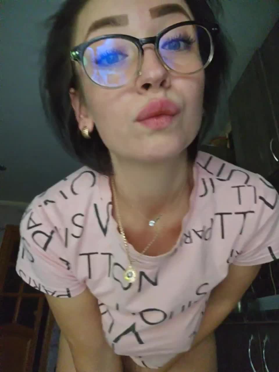 View or download file aureliyxxx on 2023-10-10 from bongacams