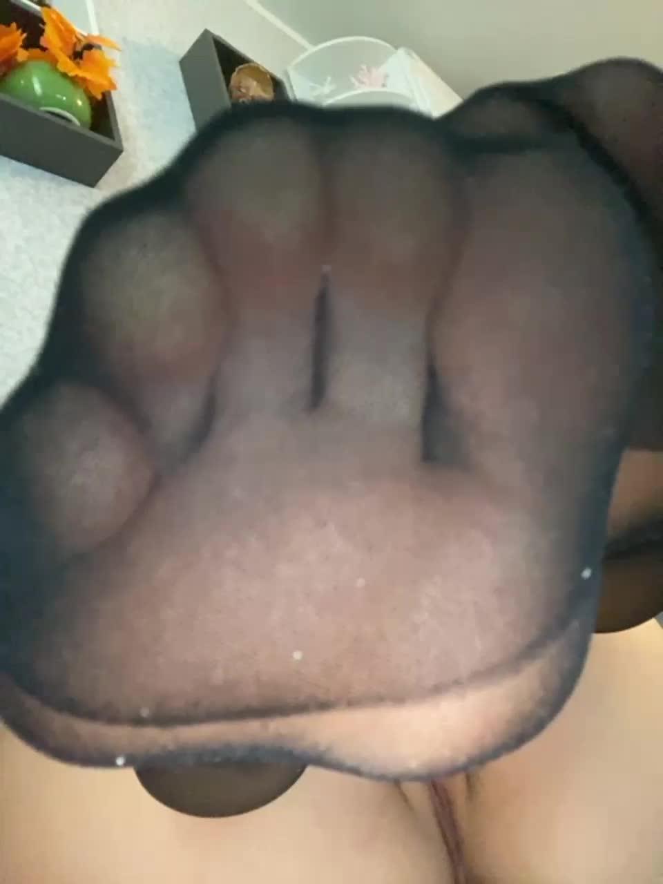 View or download file candybrava on 2023-10-10 from bongacams