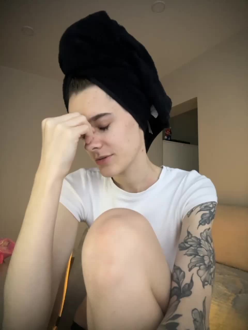 View or download file damkiky on 2023-10-10 from bongacams