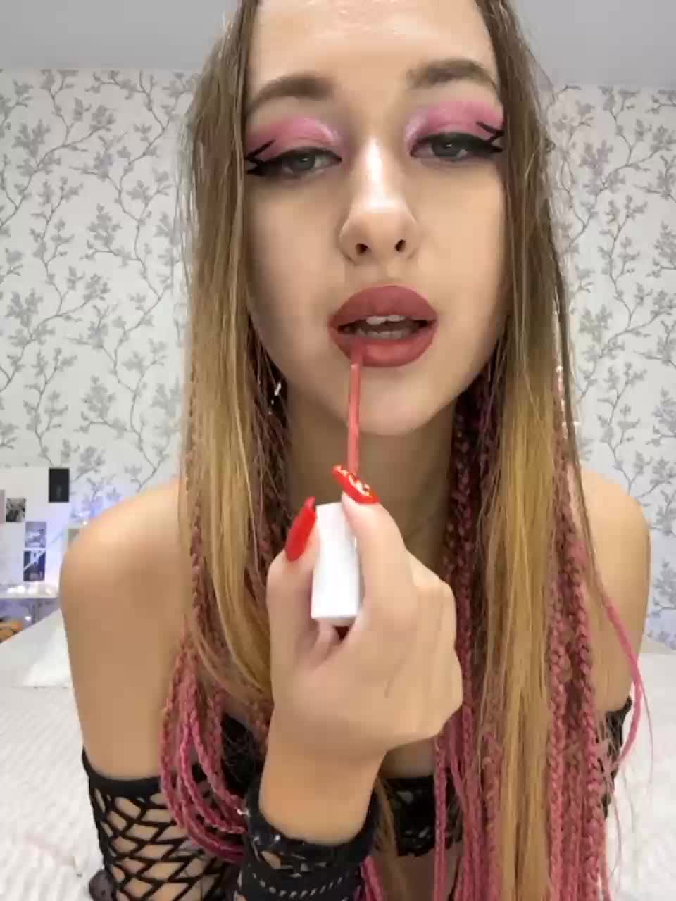 View or download file sweet_tea on 2023-10-10 from bongacams