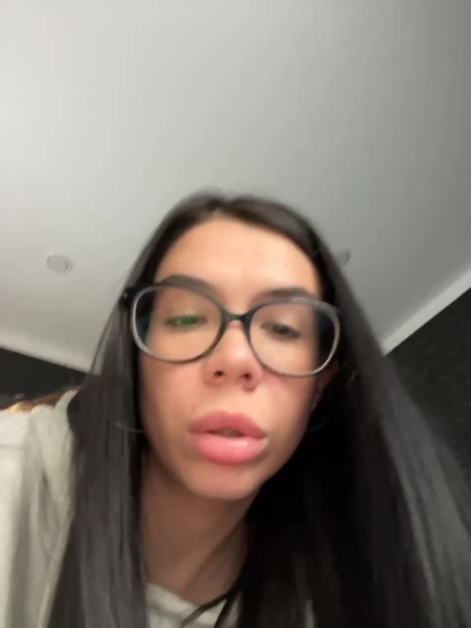 View or download file vero19nika on 2023-10-10 from bongacams