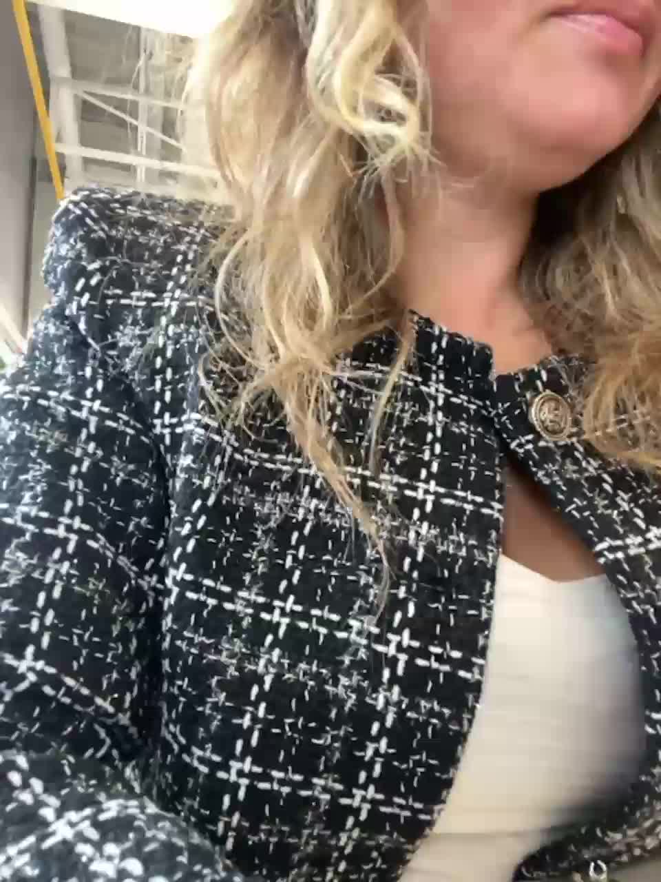 View or download file yuliyalasker on 2023-10-11 from bongacams