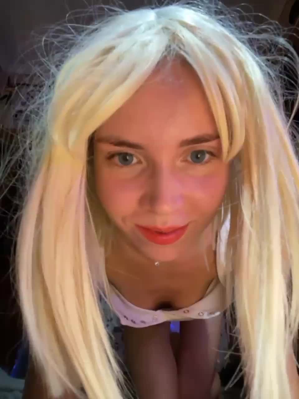 View or download file kika_co on 2023-10-12 from bongacams