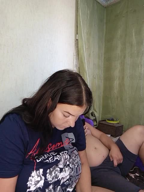 View or download file kissmabont on 2023-10-12 from bongacams