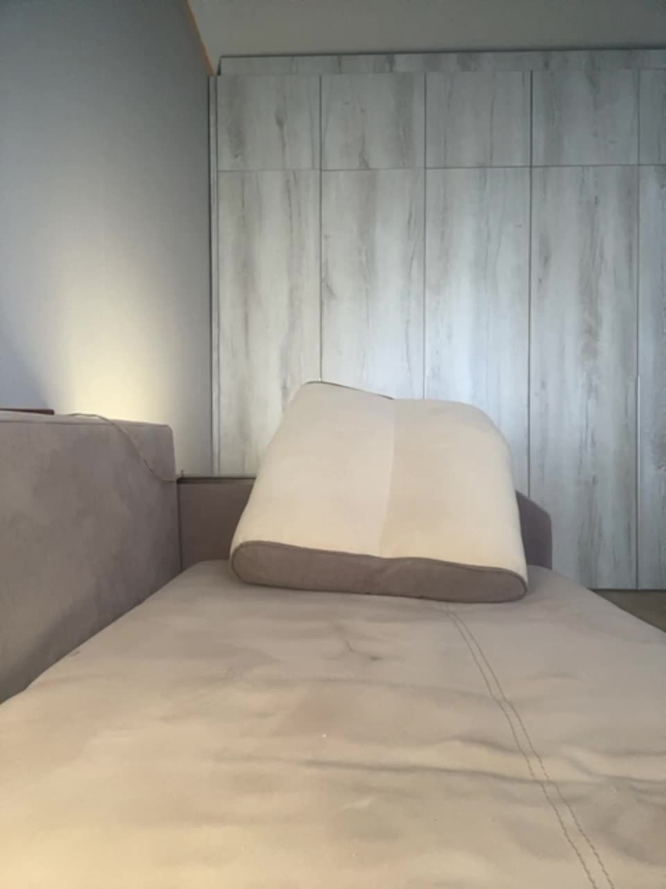 View or download file milaa1998 on 2023-10-12 from bongacams