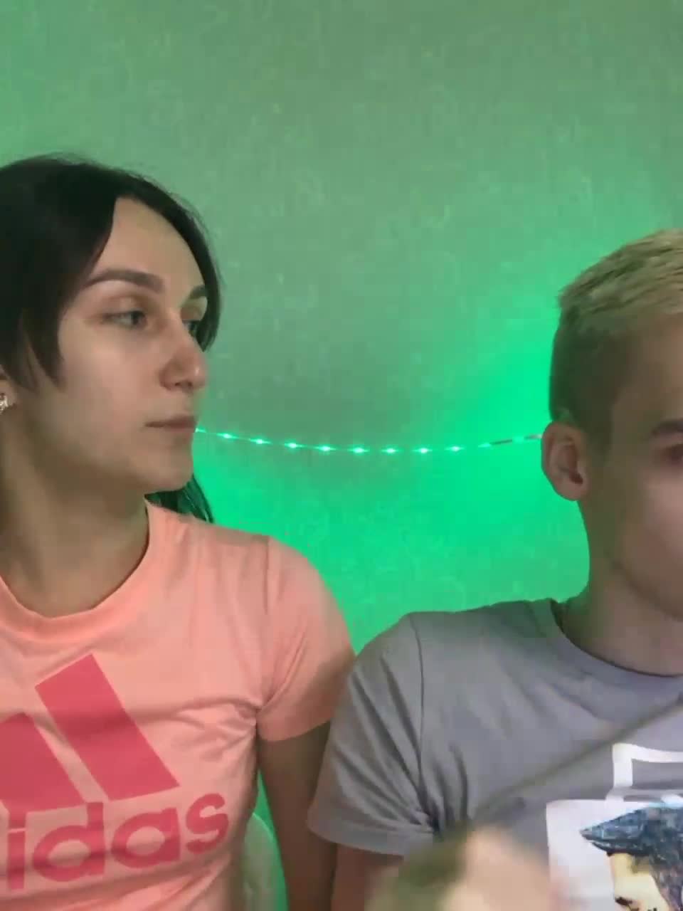 View or download file sweet_peaches on 2023-10-12 from bongacams